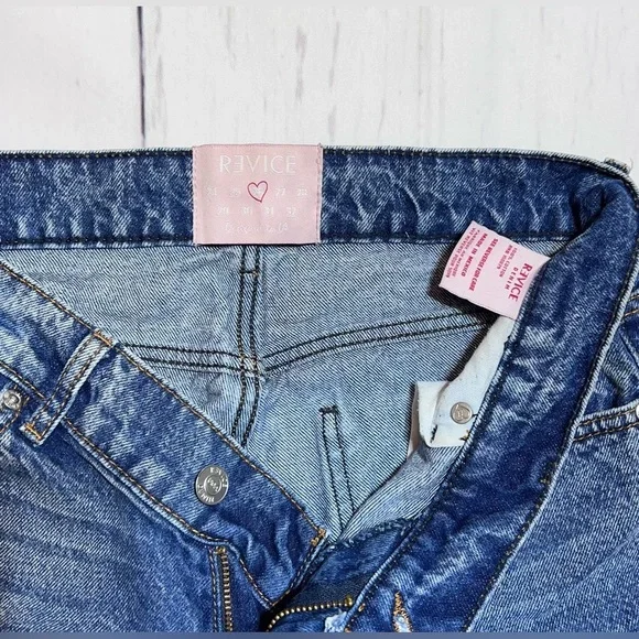 Revice V-Waist Straight Leg Jeans - Picture 5 of 7